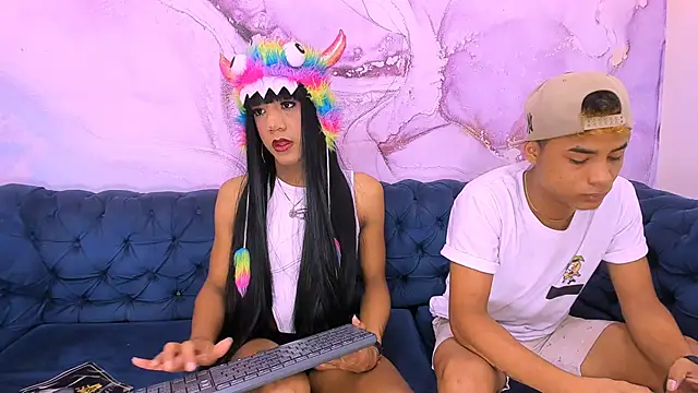 Bi Loverss online show from 10-07-25, 10:34