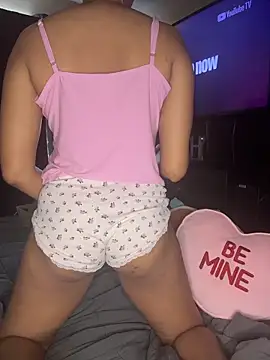 YeahhhitsBreezy online show from 02-05-26, 10:03