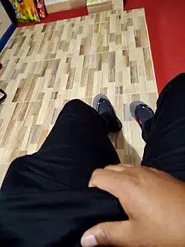 Snapshot of Gigolo31per31 chatting on 10-19-25, 12:00 Gigolo31per31 online show from 10-19-25, 12:00