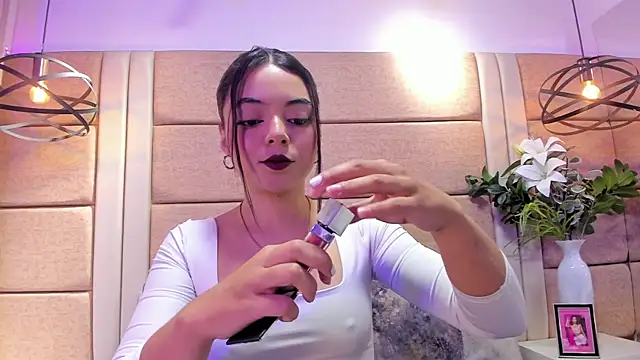 AriaBelles online show from 10-10-25, 02:49