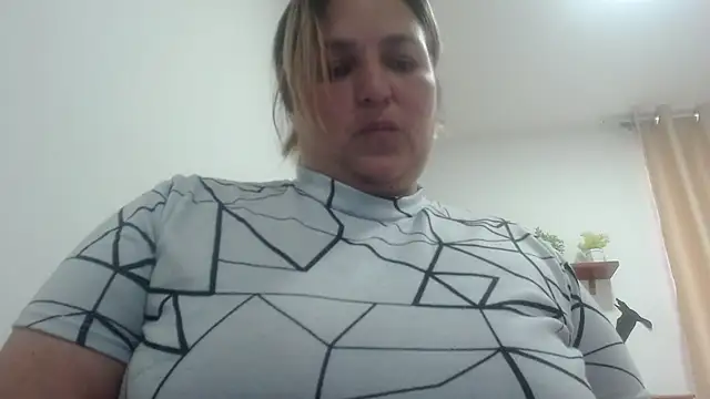 SweetRouse   online show from 11-20-25, 02:06