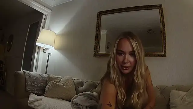 BarbieDolly x online show from 09-28-25, 12:38