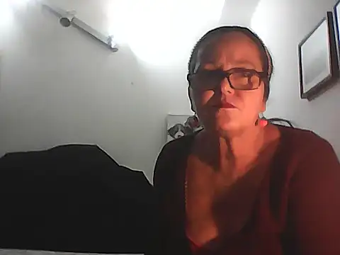 Snapshot of DOLCECOPPIA2025 chatting on 10-06-25, 02:09 DOLCECOPPIA2025 online show from 10-06-25, 02:09