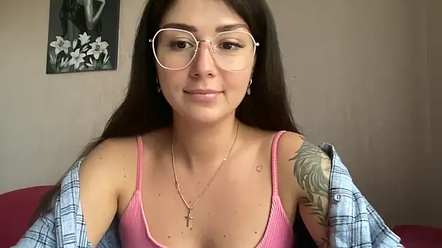 RossyStrawberryV online show from 10-08-25, 12:14