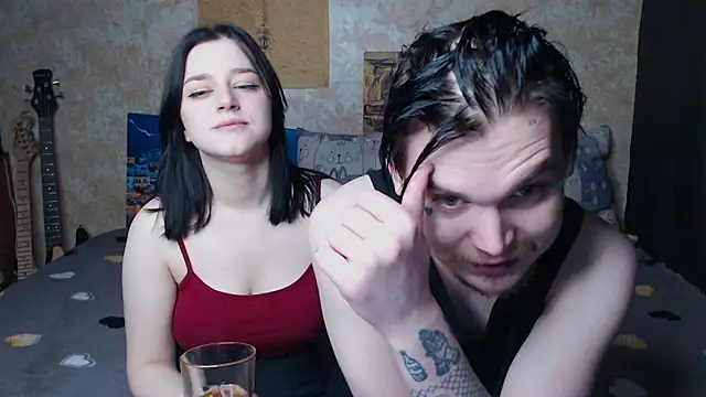 Snapshot of jackoffjillss chatting on 10-30-25, 06:30 jackoffjillss online show from 10-30-25, 06:30