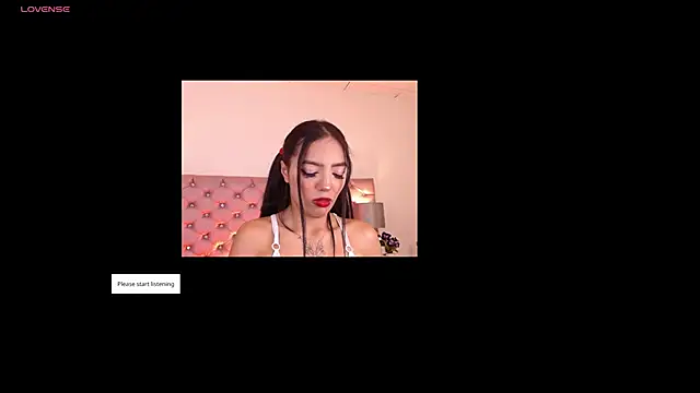 Snapshot of Liv20_ chatting on 11-28-25, 04:04 Liv20 online show from 11-28-25, 04:04