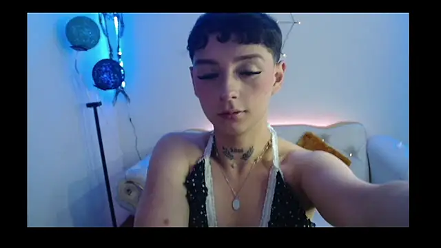 David Fox01 online show from 10-23-25, 03:17