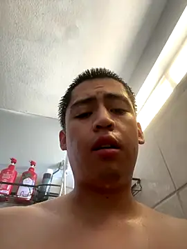 ohleafpix online show from 10-16-25, 10:33