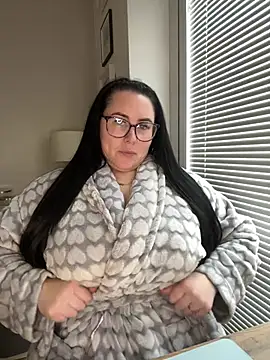 Snapshot of Ruby-Black chatting on 03-06-26, 11:17 Ruby-Black online show from 03-06-26, 11:17