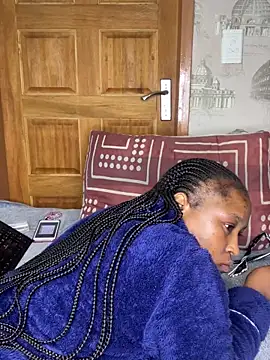 Bellabootie online show from 04-21-26, 07:06