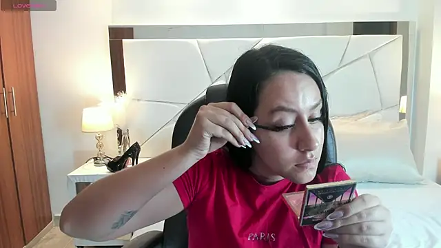 Snapshot of Natasha_Kiim_ chatting on 05-03-26, 03:23 Natasha Kiim online show from 05-03-26, 03:23