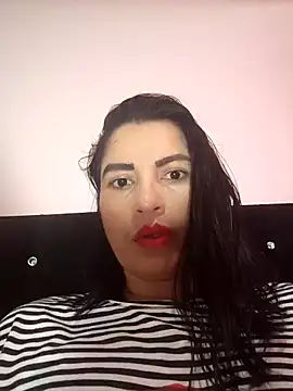 Snapshot of naty_hot4uu chatting on 11-27-25, 11:34 naty hot4uu online show from 11-27-25, 11:34