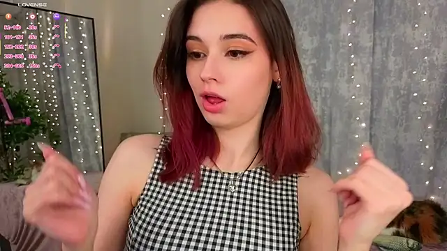 LunaraRada online show from 02-09-26, 07:07