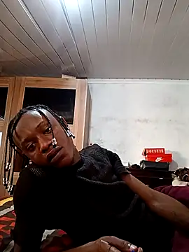 Snapshot of EscortedBankrupt chatting on 12-15-25, 03:49 EscortedBankrupt online show from 12-15-25, 03:49