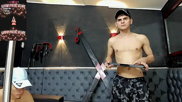 liam coleman25 online show from 11-24-25, 04:34