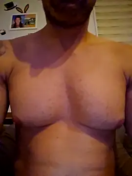 Snapshot of Ando1992 chatting on 10-20-25, 07:36 Ando1992 online show from 10-20-25, 07:36