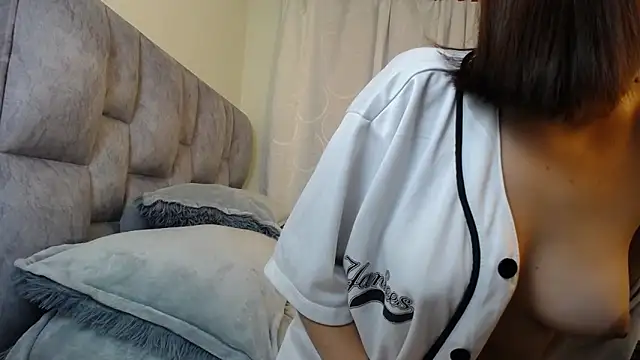 little-bunny- online show from 11-20-25, 02:34