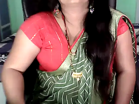 BABITA KUMARII online show from 10-17-25, 08:44