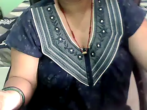 BABITA KUMARII online show from 07-29-26, 05:22