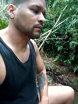 LucasGaeel online show from 04-05-26, 08:39