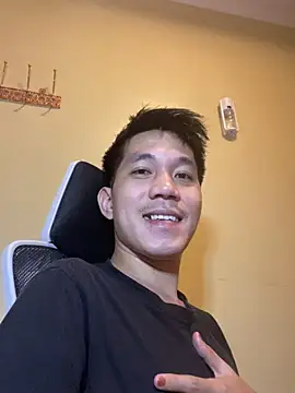 asian guy 69 online show from 12-19-25, 12:45