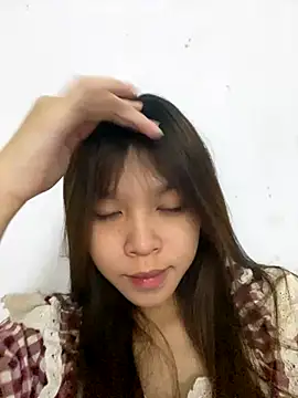 Snapshot of Hanaa07_ chatting on 10-12-25, 05:06 Hanaa07 online show from 10-12-25, 05:06