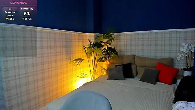 Michelle Murray online show from 10-16-25, 01:06