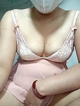 JinjinLy online show from 10-24-25, 08:33