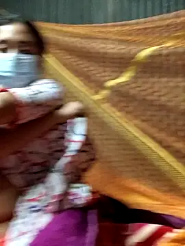 Love Queen11 online show from 11-30-25, 04:00