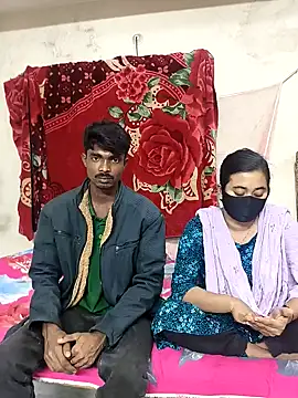 Love Queen11 online show from 02-13-26, 04:03