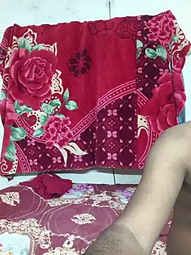 Love Queen11 online show from 04-24-26, 03:58