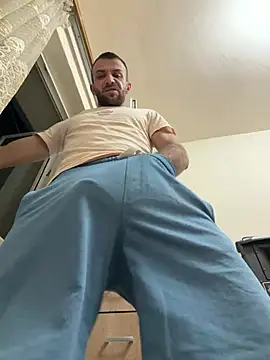 Snapshot of sexyman1936 chatting on 01-16-26, 10:47 sexyman1936 online show from 01-16-26, 10:47