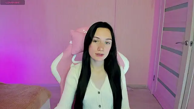 Arina Meow19 online show from 10-08-25, 06:00