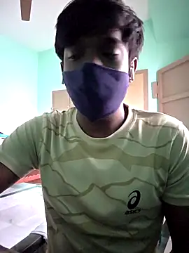 Snapshot of handsome_blg_tam chatting on 11-23-25, 05:07 handsome blg tam online show from 11-23-25, 05:07