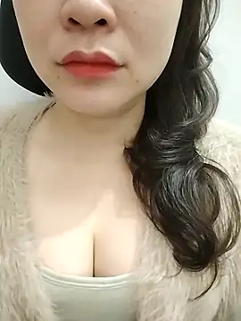 Girl Shy2000 online show from 02-05-26, 12:10