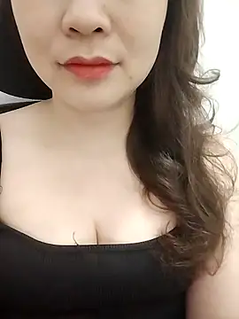 Girl Shy2000 online show from 04-26-26, 03:21