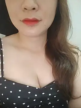 Girl Shy2000 online show from 06-10-26, 02:45