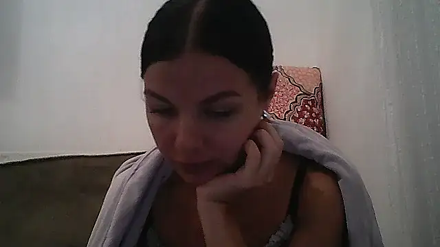 Lorivell online show from 11-02-25, 08:33