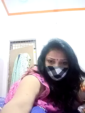 Snapshot of House_Wife19 chatting on 10-12-25, 10:36 House Wife19 online show from 10-12-25, 10:36