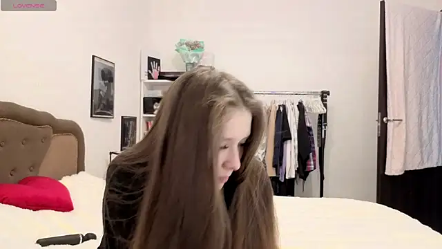 Denny Yorgeritai online show from 04-30-26, 04:13