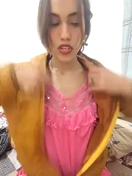 Snapshot of Lilo-skinny chatting on 10-25-25, 05:15 Lilo-skinny online show from 10-25-25, 05:15