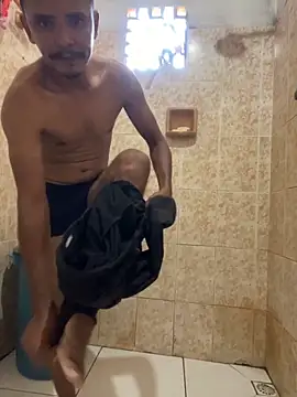 Snapshot of Franminga chatting on 10-25-25, 04:24 Franminga online show from 10-25-25, 04:24