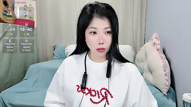 Huanhuan- online show from 10-05-25, 05:39