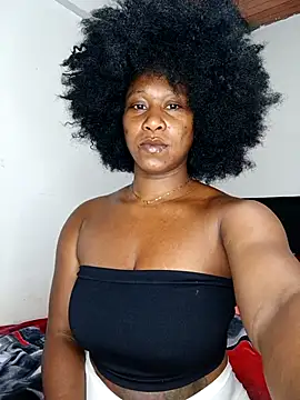 Opal S online show from 11-18-25, 10:31