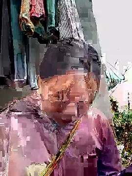 Snapshot of Samyy_xx chatting on 10-07-25, 01:14 Samyy xx online show from 10-07-25, 01:14