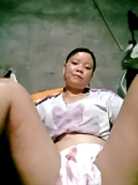 Snapshot of Samyy_xx chatting on 10-29-25, 12:29 Samyy xx online show from 10-29-25, 12:29