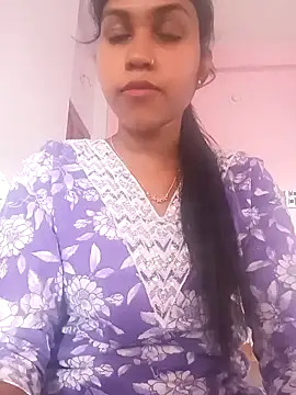 Snapshot of Xpussy9 chatting on 12-18-25, 06:41 Xpussy9 online show from 12-18-25, 06:41