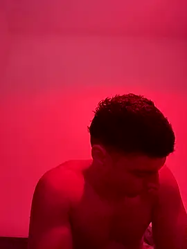 Snapshot of Gabrielrdsouza chatting on 09-25-25, 08:23 Gabrielrdsouza online show from 09-25-25, 08:23