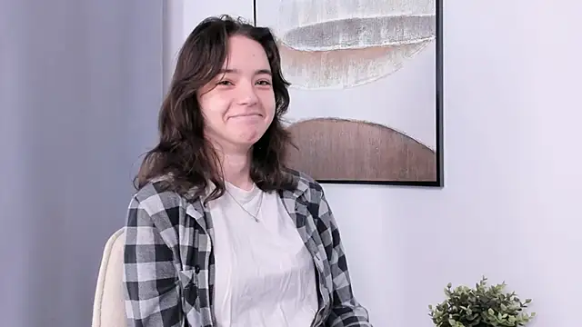 TarahCayne online show from 09-26-25, 07:45