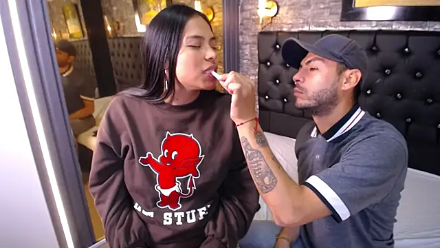 Fresh and Mei online show from 10-15-25, 04:45